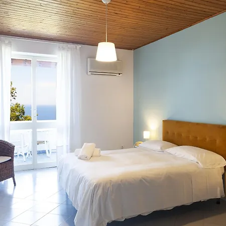 Paradise Relais Janto' Hotel 3*